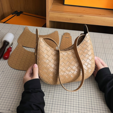 탑씨유 가죽공예 DIY 키트 가죽가방 만들기 패키지 데일리 위빙패턴 새들백, 베이지, 1세트