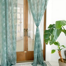 BAZAAR Sumgreen滿版植物印花窗簾, Frey