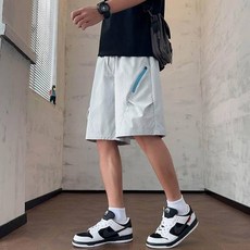 男士運動短褲 寬鬆透氣冰絲涼感 五分褲, 白灰色