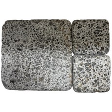 安山岩洞塊石 多孔隙天然景觀石, 安山岩洞塊石(20*20*3)/2塊,多洞