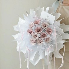 求婚/情人節/七夕香皂花束：仿真玫瑰，永生花設計，送女友閨蜜生日禮物, 1個, 11曼塔混搭仿真花束芭蕾风款