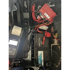 GLOBAL EFB L5 BMW 425汽車電池安裝 - 全電行 後車廂右手邊, 1個