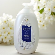 존슨즈 브라이트 바디로션 화이트 자스민&화이트 릴리, 1개, 500ml