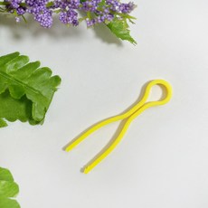 플라스틱 보빈클립 실클립 보빈클립 실밥 빠짐 방지 컬러, 노란색, 7cm, 1개