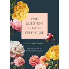 (영문도서)One Question a Day for Self-Care (Floral): A Three-Year Journal Paperback, Castle Point Books, English, 9781250407573