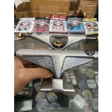 venture V橋 進口鍛造底座 雙空滑板橋 尺寸5.2H PU無磨損 滑板支架, 如圖所示, 1個