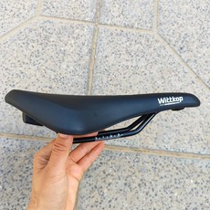 Wittkop 自行車坐墊 輕薄款, 如圖所示, 1個