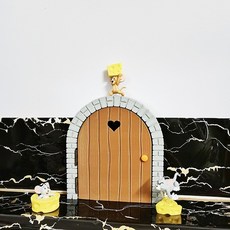 고양이와 마우스 스위치 스티커 소켓 장식 패널 장식 도어 스티커는 제리의 귀여운 것들을 방해하지 않습니다 네일 프리 라이트 럭셔리에 적합, 연갈색문손잡이+인형3개