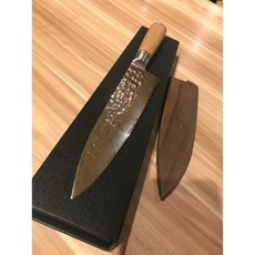 職匠 鳥嘴木柄 67層大馬士革錘紋牛刀 VG10鋼芯 刃長20cm, 1個, 不含鞘