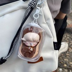 POPMART泡泡瑪特 10cm娃包 DIMOOWORLD系列 防塵展示 外出痛包, 1個, 10cm方形透+掛扣+彩色毛球,僅收納包-不含娃娃