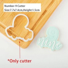 글자 번호 아크릴 쿠키 커터 리버스 스탬프 엠보싱 금형 베이킹 도구 비스킷 페이스트리 공예 케이크 장식, 12. Cutter-nine, 1개