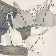 MISS·更衣室 簡約字母無鋼圈內衣 夏季杯 透氣舒適文胸罩