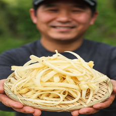 [뜰찬곳간] 깨끗하게 손질 국산 깐도라지 생도라지 세척 햇 도라지채 간편 제사나물 명절, 1개, 깐도라지(기계채)200g