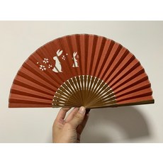 精品摺扇 鏤空設計花與兔子扇子, 如圖所示, 1個