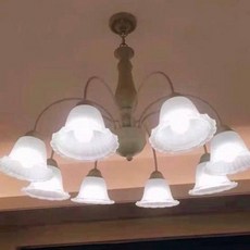 法式田園臥室吊燈 花朵客廳吊燈 北歐奶油系主臥燈 美式複古房間燈, 8頭吊燈奶綠色