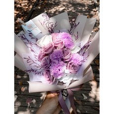 香皂花康乃馨花束：母親節/聖誕節/情人節禮物，玫瑰造型擺飾，櫥窗/開窗花裝飾, 藕紫色,不加購配件