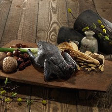 궁궐 무항생제 오골계 16호 1550g 1마리(백숙용) 냉동, 1마리