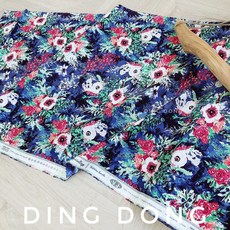 Art Gallery Fabrics 美國棉花布料 進口花布 DIY手工藝材料, 一尺