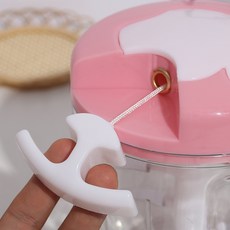 多功能手拉式切菜器：三刀片絞肉機，省力副食品料理機，廚房必備食物調理器, 1個, 粉色, 粉色