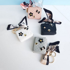 파우치 키링 수납 여성 휴대용 리본 키링 파우치 소품 장식 액세서리 악세사리 핸드백 이어폰 케이스