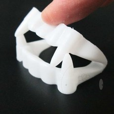 역할극 흡혈귀 이빨