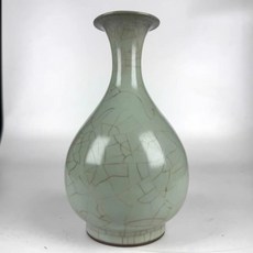 南宋 官窯粉青釉玉壺春瓶, 如圖所示