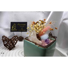 KGBASTET 療癒小物，水晶永生花，心情愉悅能量滿滿，事事順心