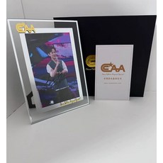 何炅 簽名照 附鑑定證書 禮盒裝 收藏級, 3, 樣式