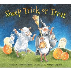 (영문도서) Sheep Trick or Treat (Board Book) Board Books, Clarion Books, English, 9780544915855