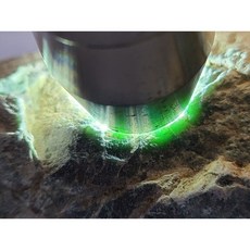 七彩翡翠 瓜地馬拉脫砂墨翠原石 賭石料 牌子戒面原石 292克, 1個