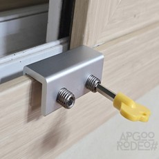 창문고정브라켓 1구 현관고정스토퍼