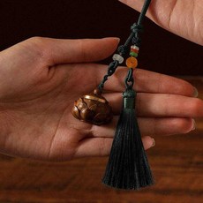 圖圓圓綠檀木吊飾香囊擴香器香薰精油臥室內拓香器衣櫃擴香石車用擴香木 chenr11, 手持蓮華【贈隨機試香小樣精