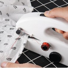 속도조절 미니 핸드 미싱기 재봉틀 옷수선 커튼 침구 가방 인테리어 재봉기