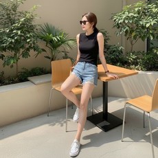 여성 슬림핏 슬리브리스 나시 이너티 민소매티 기본이너
