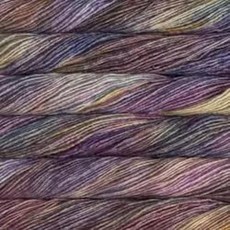 Malabrigo Silky 메리노 실 (866 - Arco Iris), 877 - 퀘과이