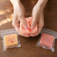 생활구역 스퀴시 스트레스볼 압출 주물럭 피젯토이 손 장난감 친구 생일 선물, 1개, 14세