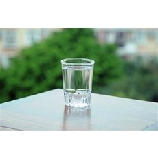 熊玻璃杯, 1個