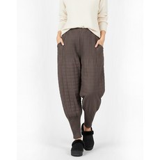 D겨울여성고급누빔바지 중년 엄마 국내제작 배기 솜바지 허리밴딩 도톰 항아리 마담 팬츠