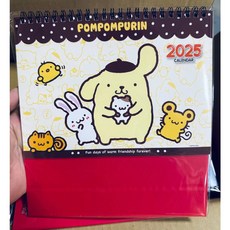 玲玲購 出清！白爛貓2025三角桌曆 比得兔桌曆 年曆 庫洛米桌曆 月曆本 維尼熊桌曆 立體桌曆 日曆 月曆 行事曆, 布丁狗