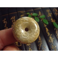 臻品閣 天然珊瑚玉菊花玉平安扣玉墬 - 精品珊瑚玉S26