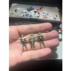 帝皇俠 終極帝皇俠 拿劍版, 參考詳情頁