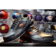 MOTIV Propel 保齡球鞋, 1個