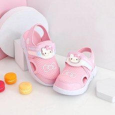 HELLO KITTY 圖案涼鞋