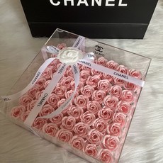 CHANEL 永生花禮盒, 粉色配白絲帶成品+禮袋賀卡,30*30*10cm