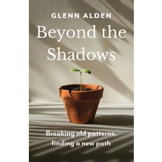 (英文圖書)Beyond the Shadows 平裝版, Alden Publishing, 英文