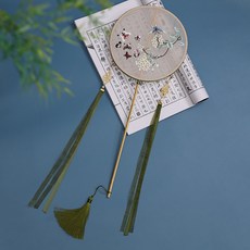 DIU 長柄繡花話團扇中國風古典古裝漢服旗袍古風 刺繡宮扇拍照道具, 1個, 圓的 曇花 繡花:如圖