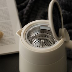 沖泡壺 沖茶壺 AKS 保溫杯 泡茶壺 水杯瓶 不鏽鋼內膽 拎拎保溫壺 保冷 mooin 茶壺 800ml 保溫, 奶昔白,800毫升, 1個