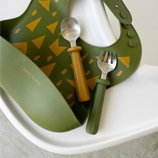 【MEROWARE】GINA 小捕手 矽膠立體圍兜 4色可選【La nube親子選物 台灣總代理】, 抹茶綠 + 童趣森林, 1個, 1個裝