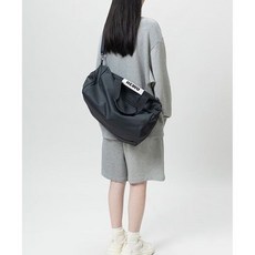 健身乾溼分離游泳運動輕便包男女訓練收納帶鞋倉旅行包出差行李袋, 黑色【獨立鞋倉乾溼分離】, 1個