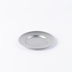 AOYOSHI 青芳製作所 仿舊不銹鋼圓形餐盤 - 戶外露營野餐復古餐廚餐具, 1個, 16.5cm